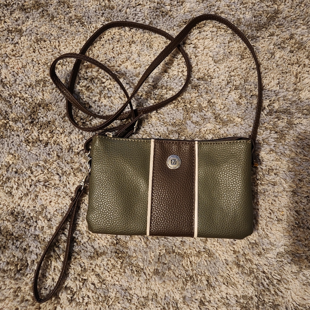 Green and Brown Stone Mountain Wristlet  Crossbody